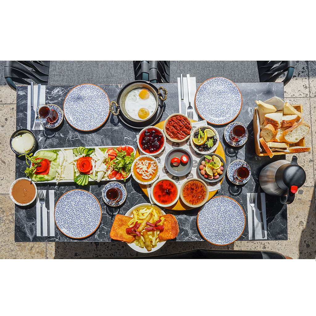 Serpme Kahvaltı (2 Kişilik)